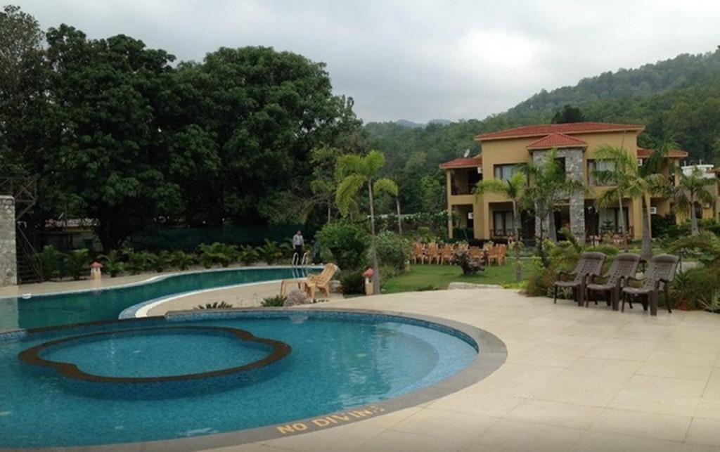 Dewdrop Mango Bloom Resort Naini Tāl Quarto foto
