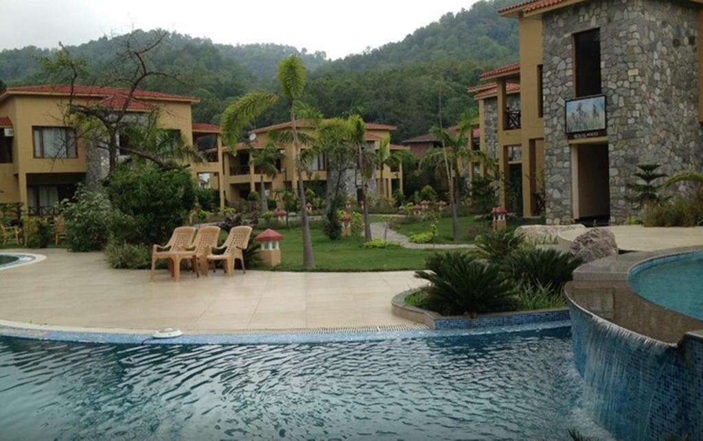 Dewdrop Mango Bloom Resort Naini Tāl Quarto foto
